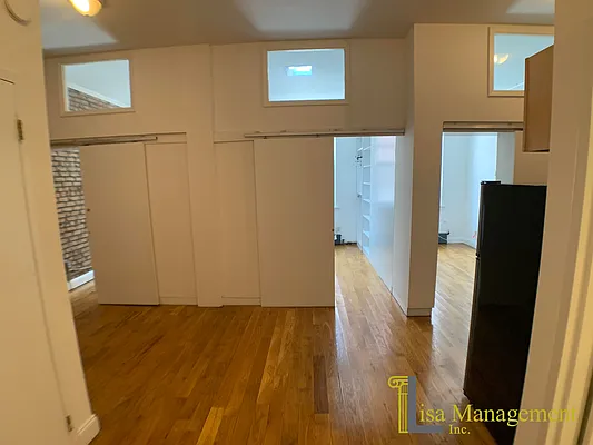 Rented by Lisa Management Inc | media 21