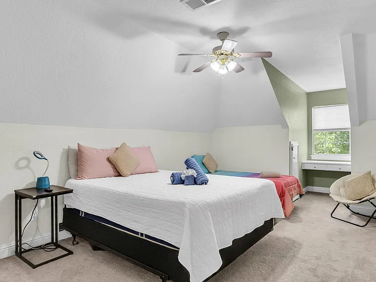 4 Twin Circle Dr — Photo 29