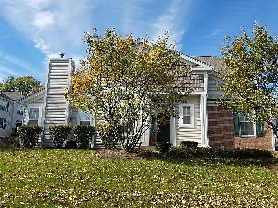 1st image of 461 Wolcott Ln