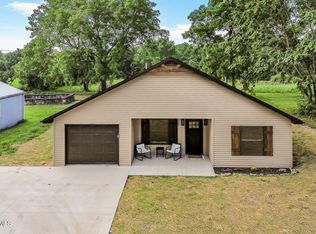 12923 Jefferson St, Russellville, MO 65074