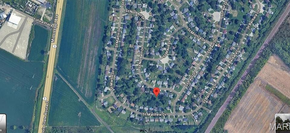 2nd image of 747 Saint Norbert Dr