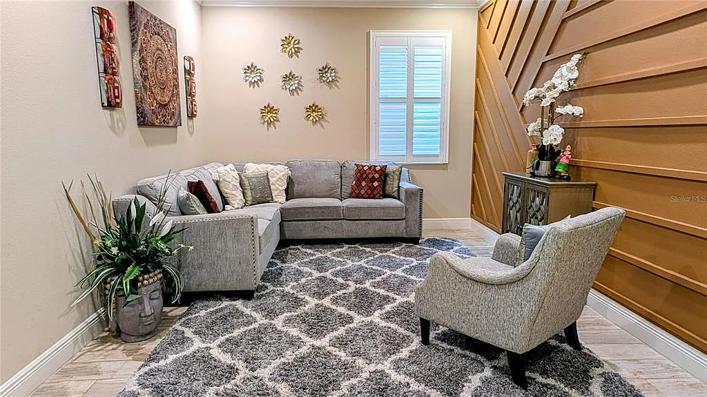 4 bed, 2.5 bath, 2790 sqft, $3,700 — Photo 4