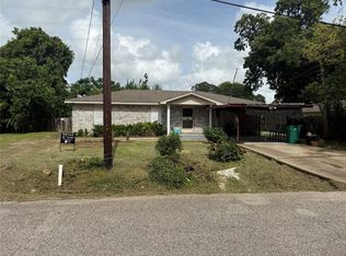 1019 Roosevelt St, La Marque, TX 77568