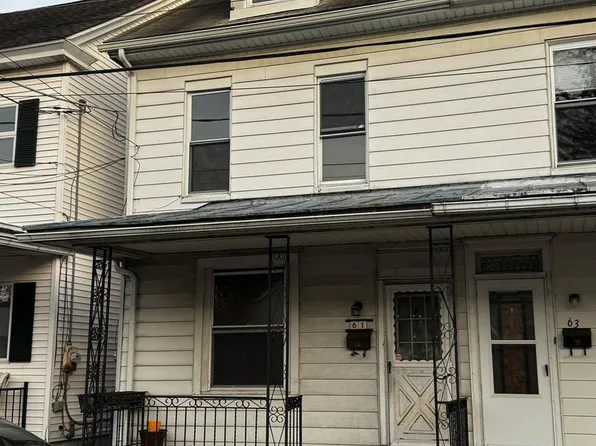 61 Mifflin St, Pine Grove, PA 17963