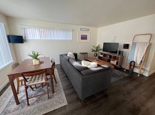 12011 32nd Ave NE APT 1, Seattle, WA 98125