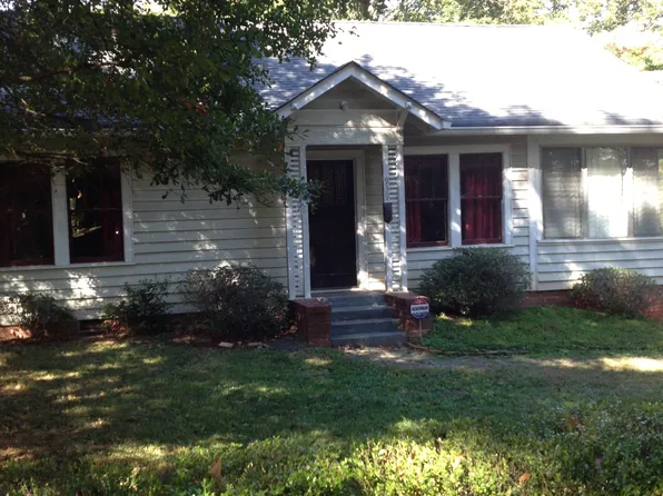 939 Burns Dr SW, Atlanta, GA 30310