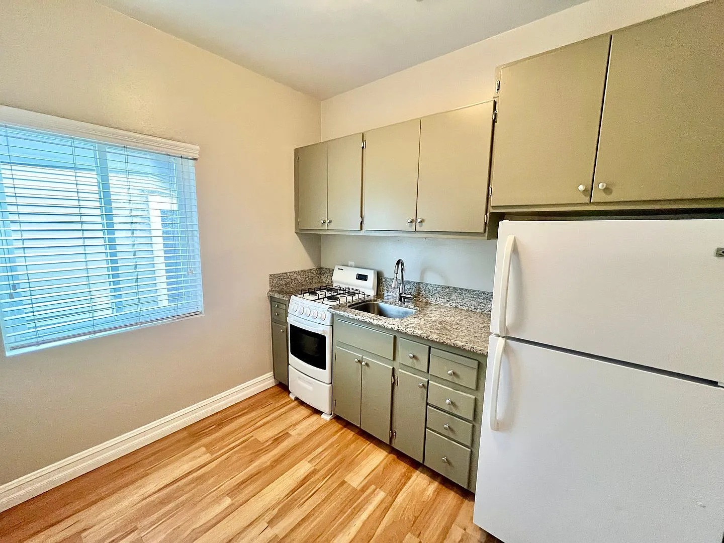 1153 21st St. — Photo 2