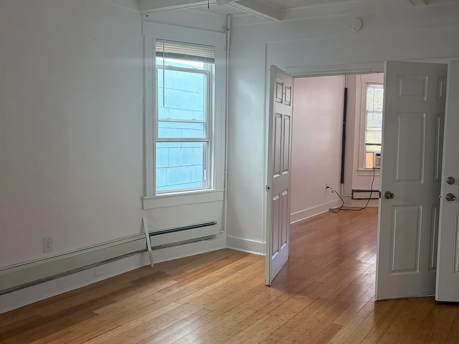 3 bed, 1.0 bath, $23,000 — Photo 4