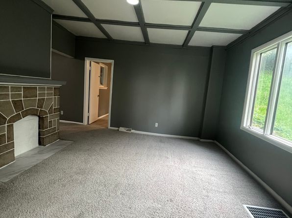 801 Wymore St FLOOR 1