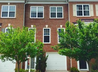 8193 Singleleaf Ln, Lorton, VA 22079
