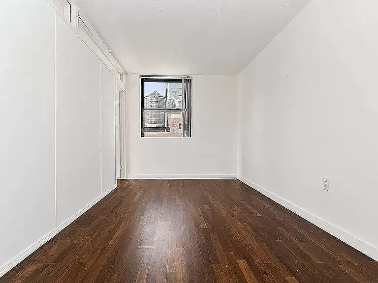 184 Lexington Ave #8E — Photo 6