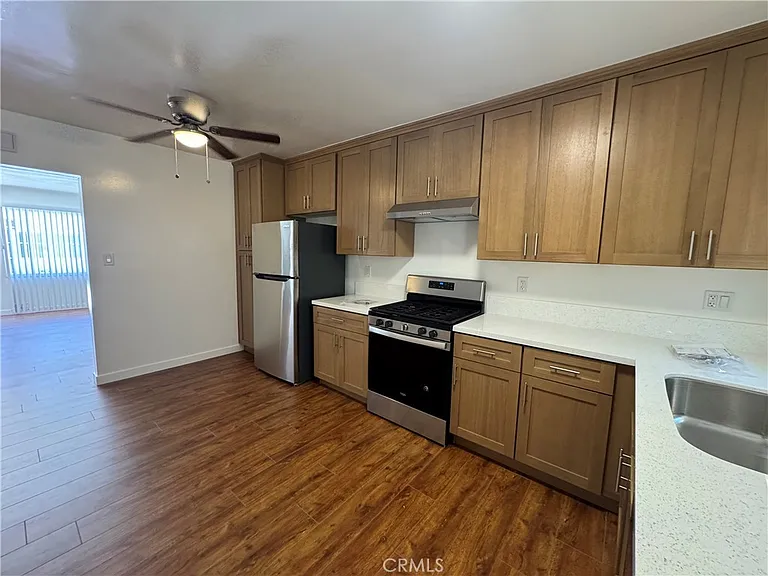 15226 Normandie Ave #B — Photo 1