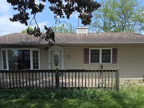 3017 Glenwood St, Highland, IN 46322