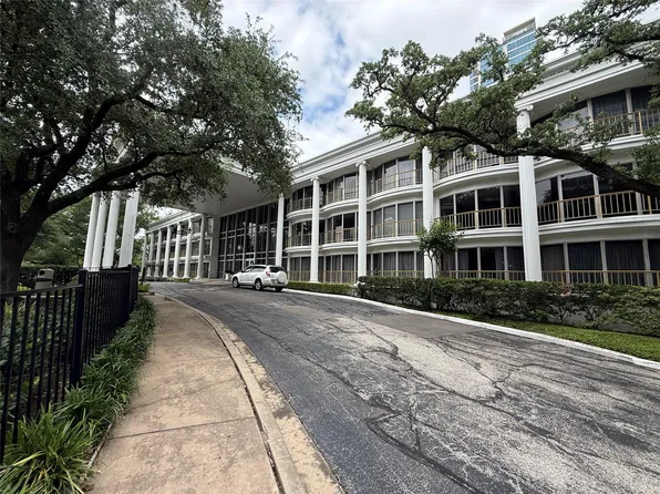 5050 Ambassador Way APT 212, Houston, TX 77056