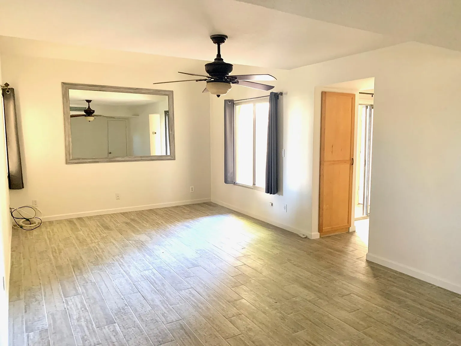 7810 E Rovey Ave — Photo 3