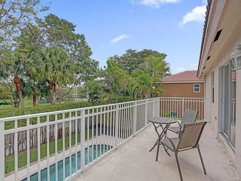 16405 Diamond Head Dr — Photo 33
