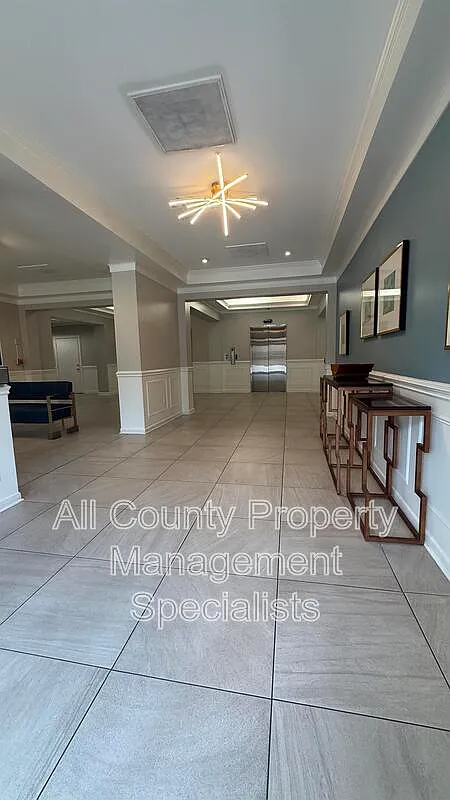 2 bed, 2.0 bath, 1200 sqft, $1,650 — Photo 3