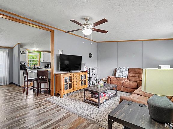 5th image of 2563 Kastner Rd