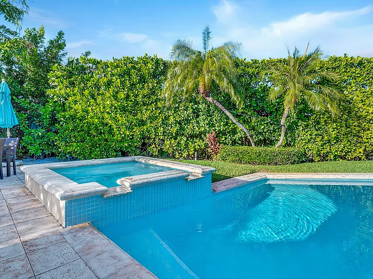 107 E Inlet Dr — Photo 44