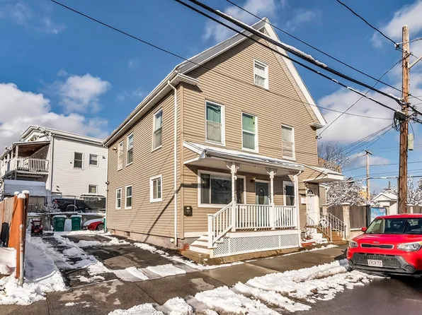 69 Hollingsworth St, Lynn, MA 01902
