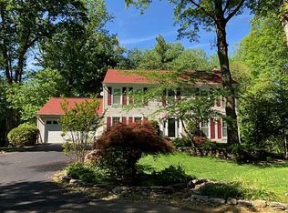 10338 Steamboat Landing Ln, Burke, VA 22015