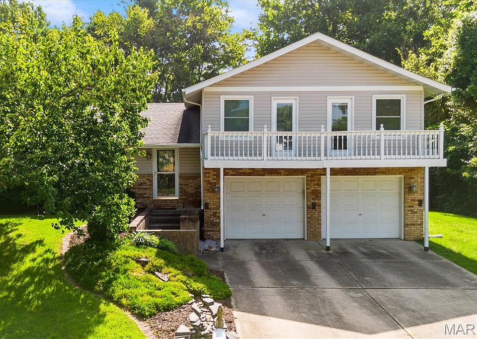 1st image of 700 Andra Dr