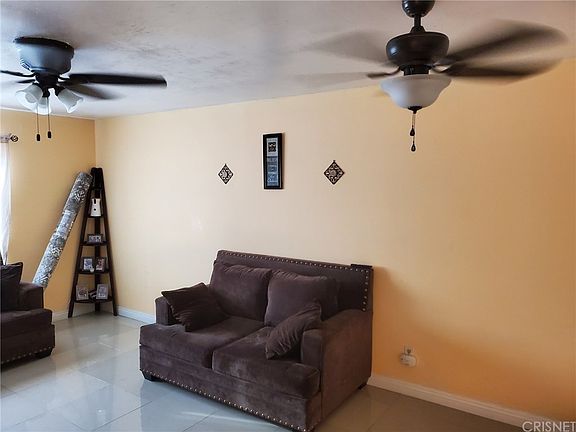 5th image of 8736 Willis Ave #37