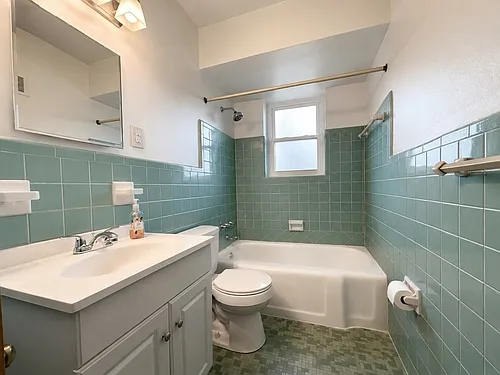 6416 Jamieson Ave #2N — Photo 7