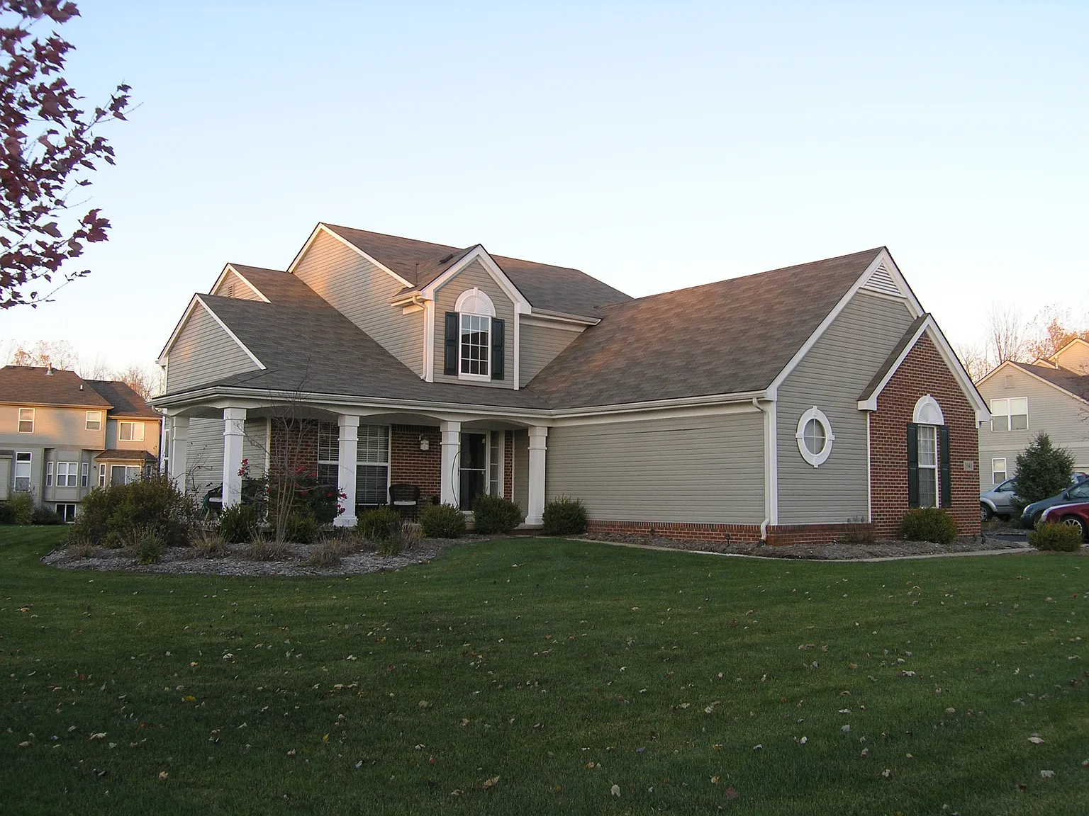 5945 Oak Bend Ct photo 1