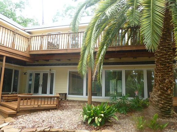 2nd image of 4 Shorelake Dr