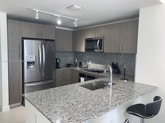 3rd image of 5300 Paseo Dr #1209