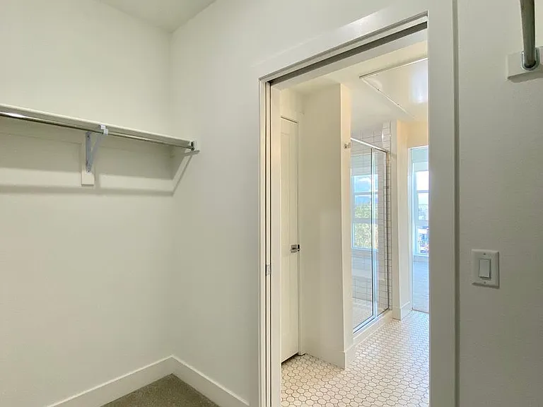 3500 S Corona St #504 — Photo 21