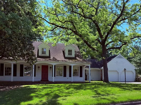 2532 Timber Ln, Cape Girardeau, MO 63701
