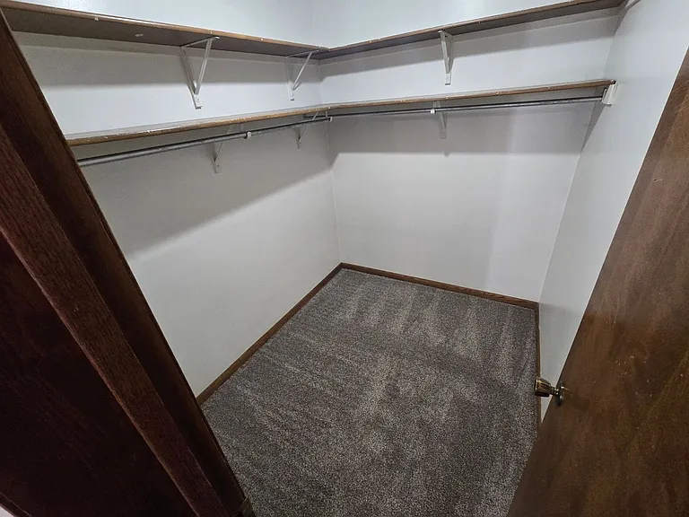 2909 Q St — Photo 6