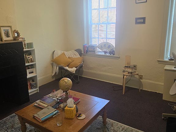 2nd image of 16 Pinckney St #3