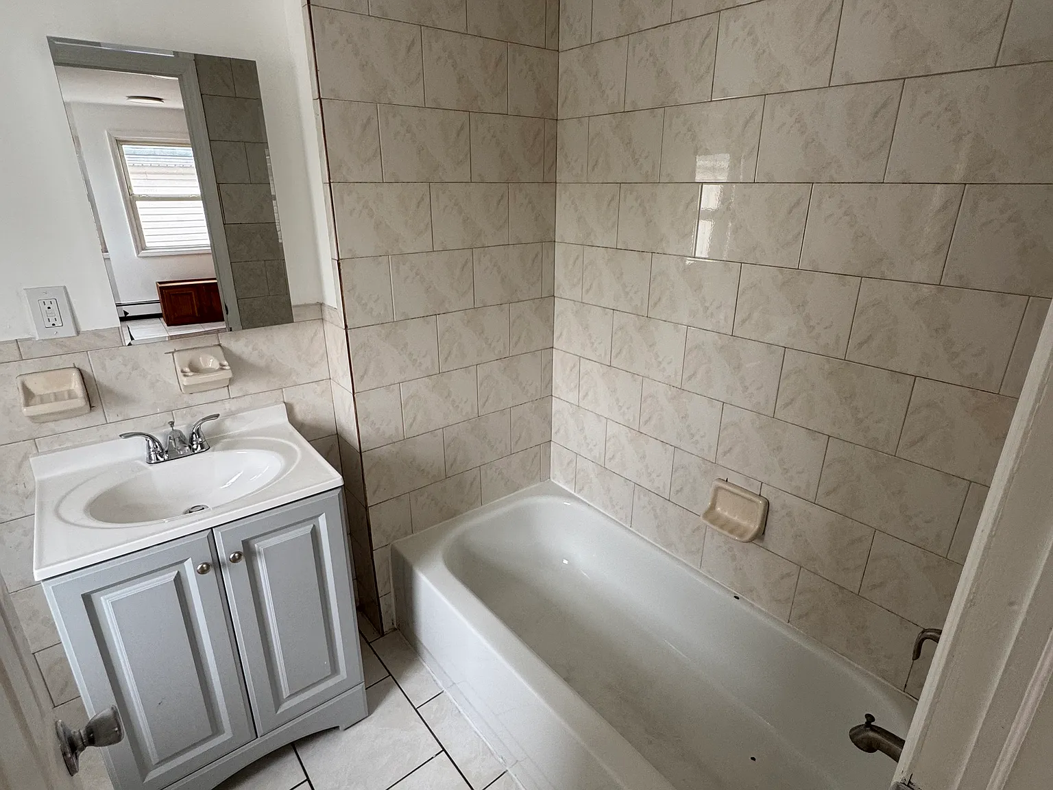 2 bed, $1,850 — Photo 3