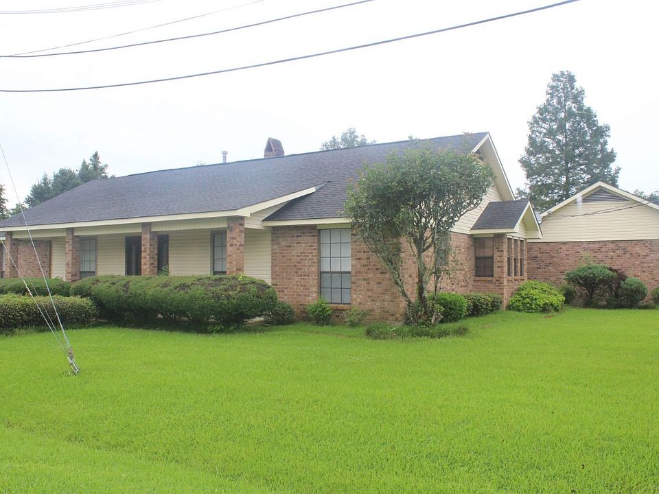 1st image of 600 Carver Dr