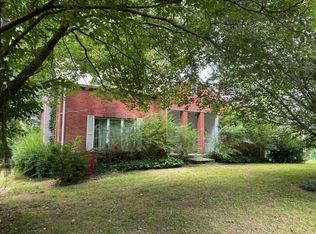 11966 Hopewell Rd, Silver Point, TN 38582