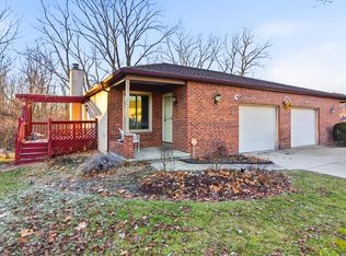 1797 Quarry Ridge Dr, Columbus, OH 43232