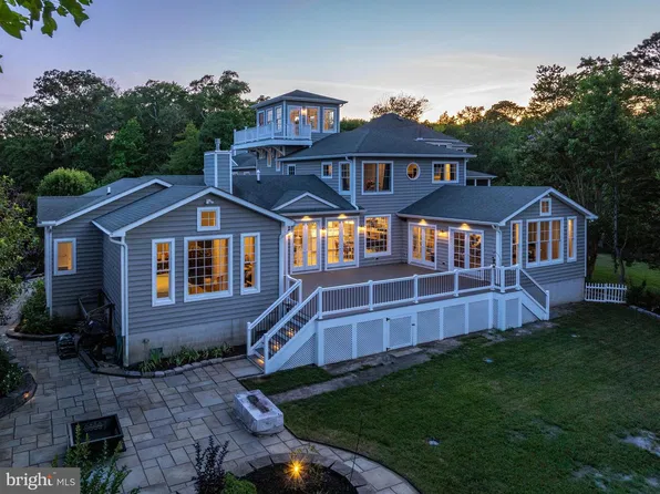 10316 Plantation Ln, Berlin, MD 21811