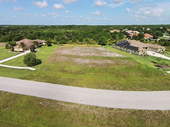 5th image of 22511 Morning Glory Cir