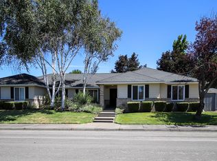1170 Riverrock Way, Medford, OR