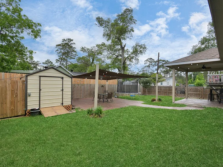 3102 Ash Dr — Photo 20