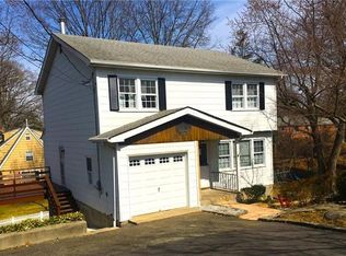 127 Harding Dr, New Rochelle, NY 10801