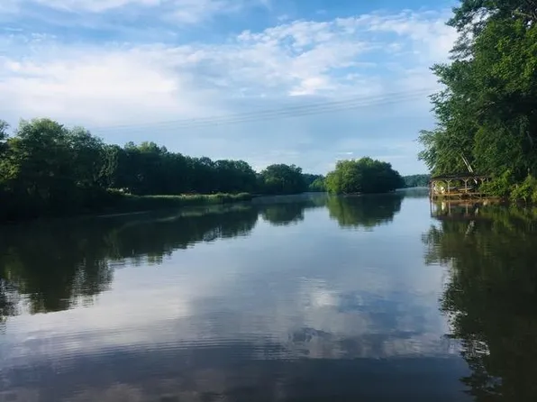 62 & 63 Anchor Point Dr, Eatonton, GA 31024