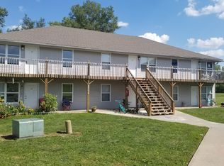 2002 S Harding St #2006-2, Oak Grove, MO 64075