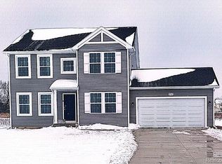 17143 Country Dr, Manchester, MI 48158