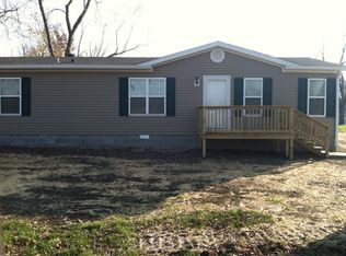 302 E Alexander St, Energy, IL 62933