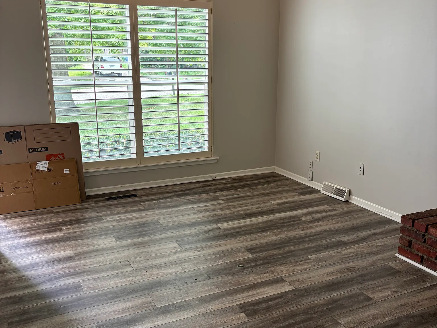 3 bed, 2.5 bath, 1380 sqft, $2,100 — Photo 4