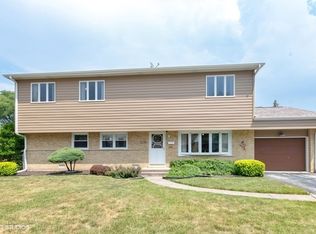 10817 Austin Ave, Chicago Ridge, IL 60415